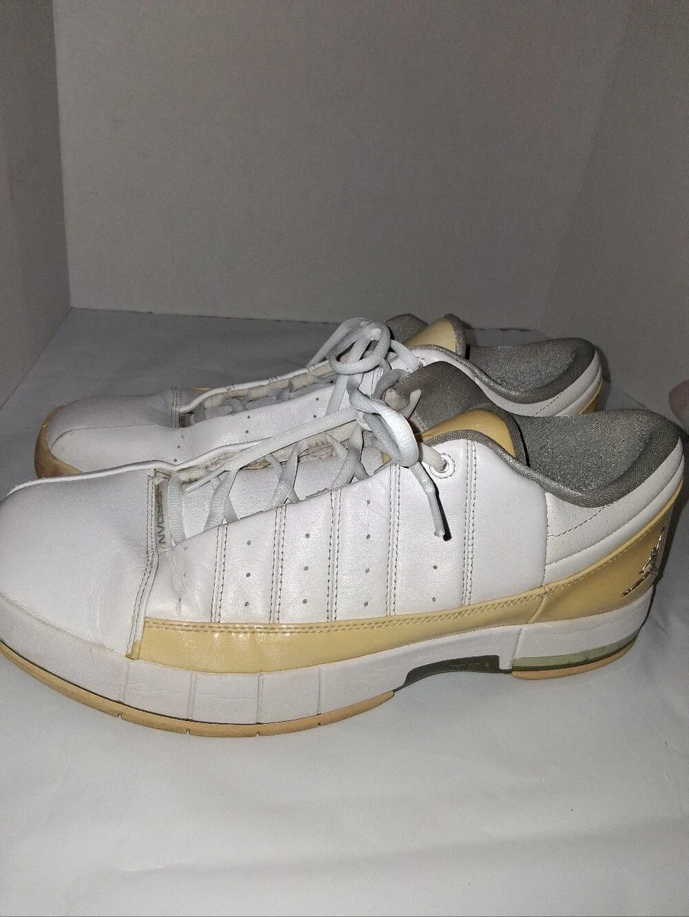 Jordan Men’s Low-Top Sneakers in White and Tan